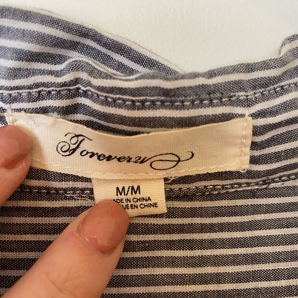 Forever 21 navy and white stripe button down - Picture 2 of 3